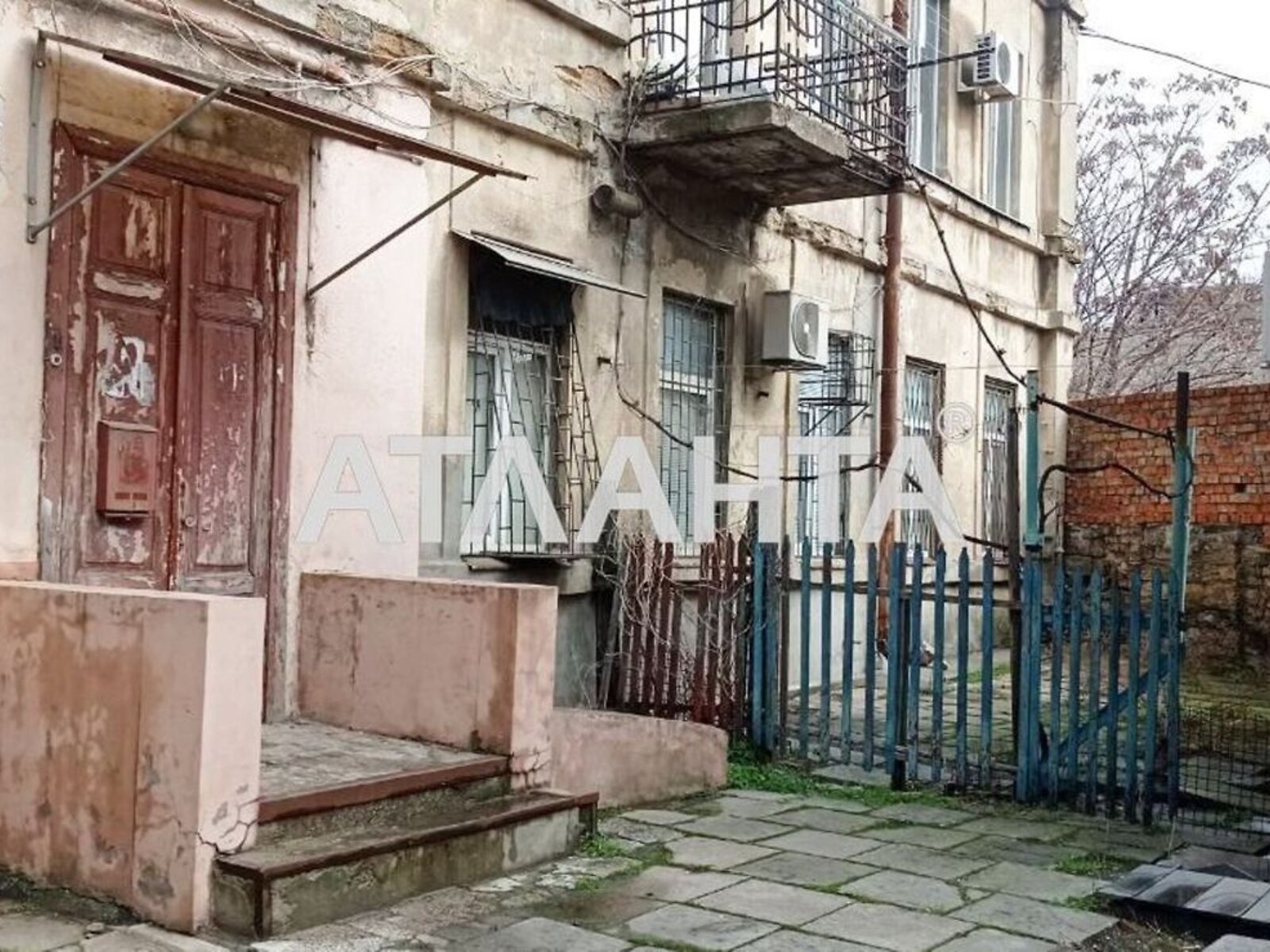 Продаж двокімнатної квартири в Одесі, на вул. Чорноморського козацтва, район Пересипський фото 1