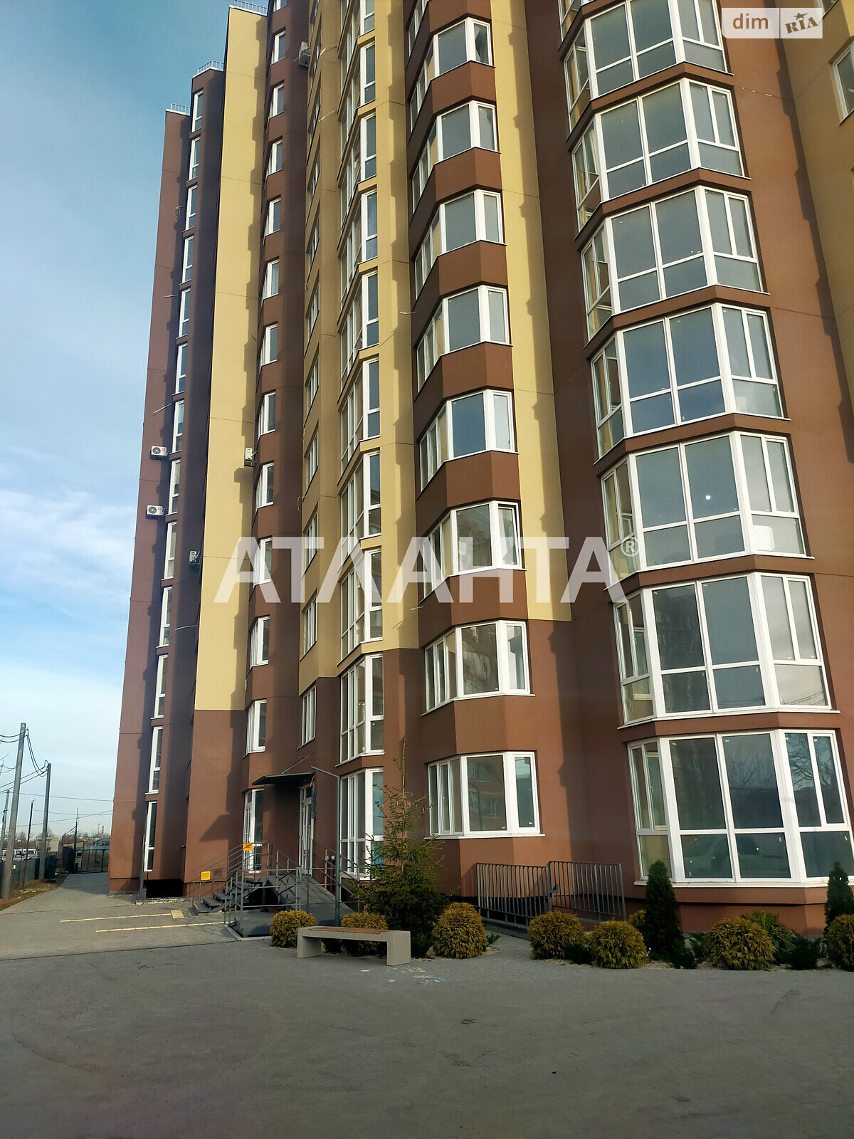 Продажа однокомнатной квартиры в Одессе, на ул. 28-й Бригады, район Пересыпский фото 1 Продажа однокомнатной квартиры в Одессе, на ул. 28-й Бригады, район Пересыпский фото 1