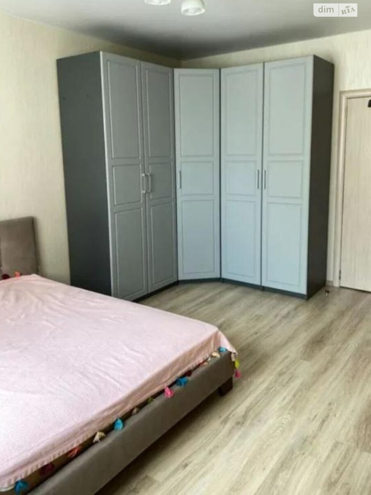 Продаж двокімнатної квартири в Одесі, на вул. Віталія Нестеренка, район Пересипський фото 1 Продаж двокімнатної квартири в Одесі, на вул. Віталія Нестеренка, район Пересипський фото 1