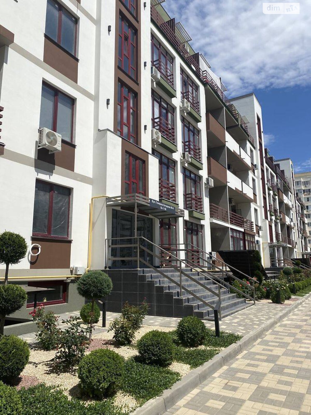 Продажа однокомнатной квартиры в Одессе, на ул. Владислава Бувалкина 60, район Пересыпский фото 1 Продажа однокомнатной квартиры в Одессе, на ул. Владислава Бувалкина 60, район Пересыпский фото 1
