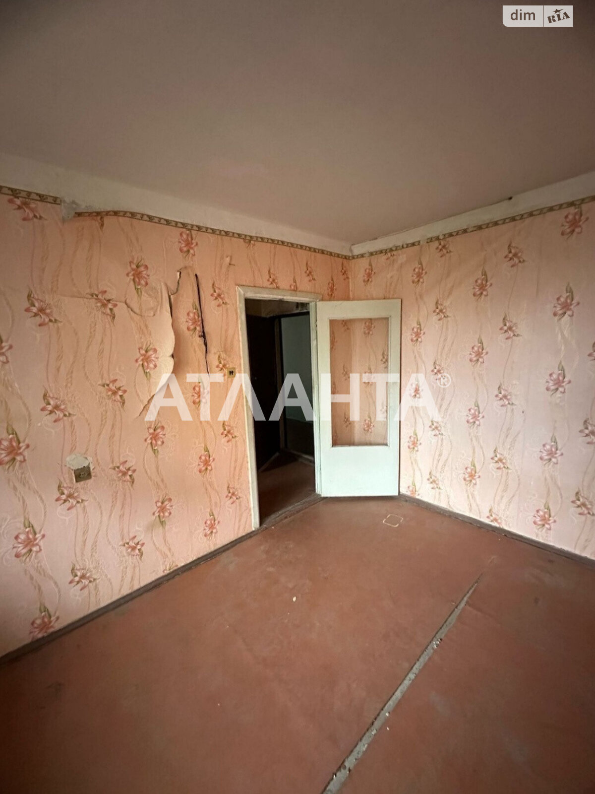 Продажа однокомнатной квартиры в Одессе, на ул. Ярослава Баиса, район Пересыпский фото 1 Продажа однокомнатной квартиры в Одессе, на ул. Ярослава Баиса, район Пересыпский фото 1