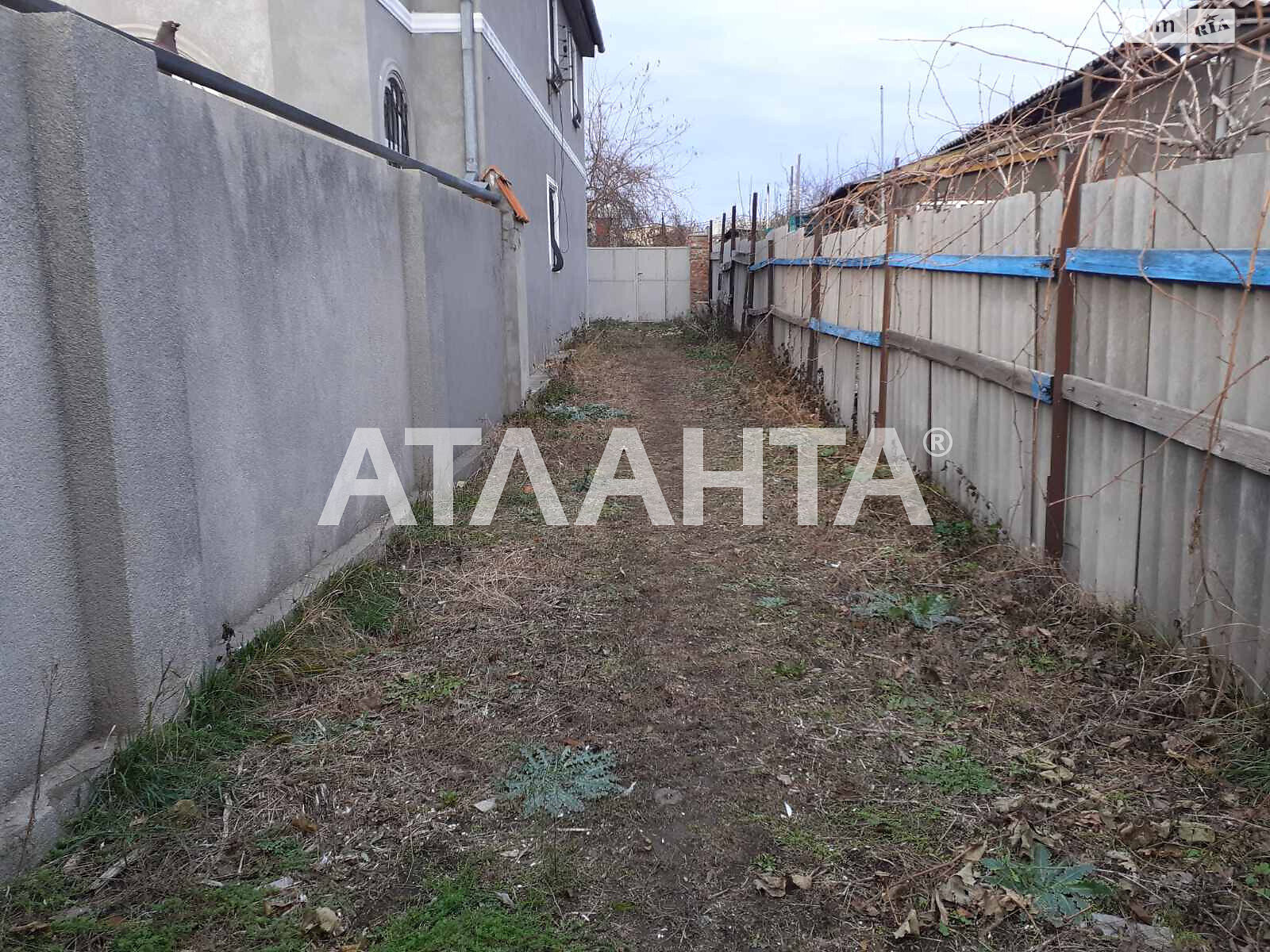 Продаж чотирикімнатної квартири в Одесі, на вул. Закарпатська, район Пересипський фото 1 Продаж чотирикімнатної квартири в Одесі, на вул. Закарпатська, район Пересипський фото 1
