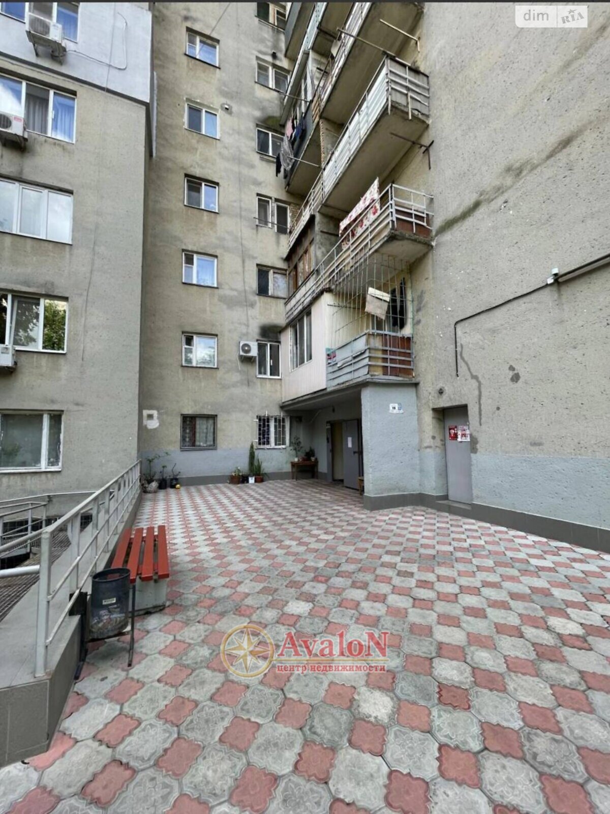Продаж двокімнатної квартири в Одесі, на вул. Давида Ойстраха 19, район Пересипський фото 1