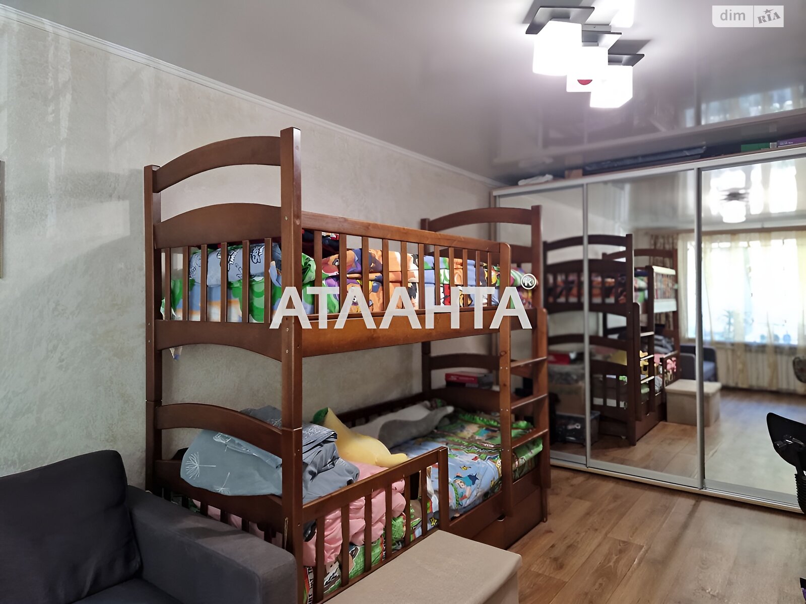 Продаж однокімнатної квартири в Одесі, на вул. Давида Ойстраха, район Пересипський фото 1 Продаж однокімнатної квартири в Одесі, на вул. Давида Ойстраха, район Пересипський фото 1