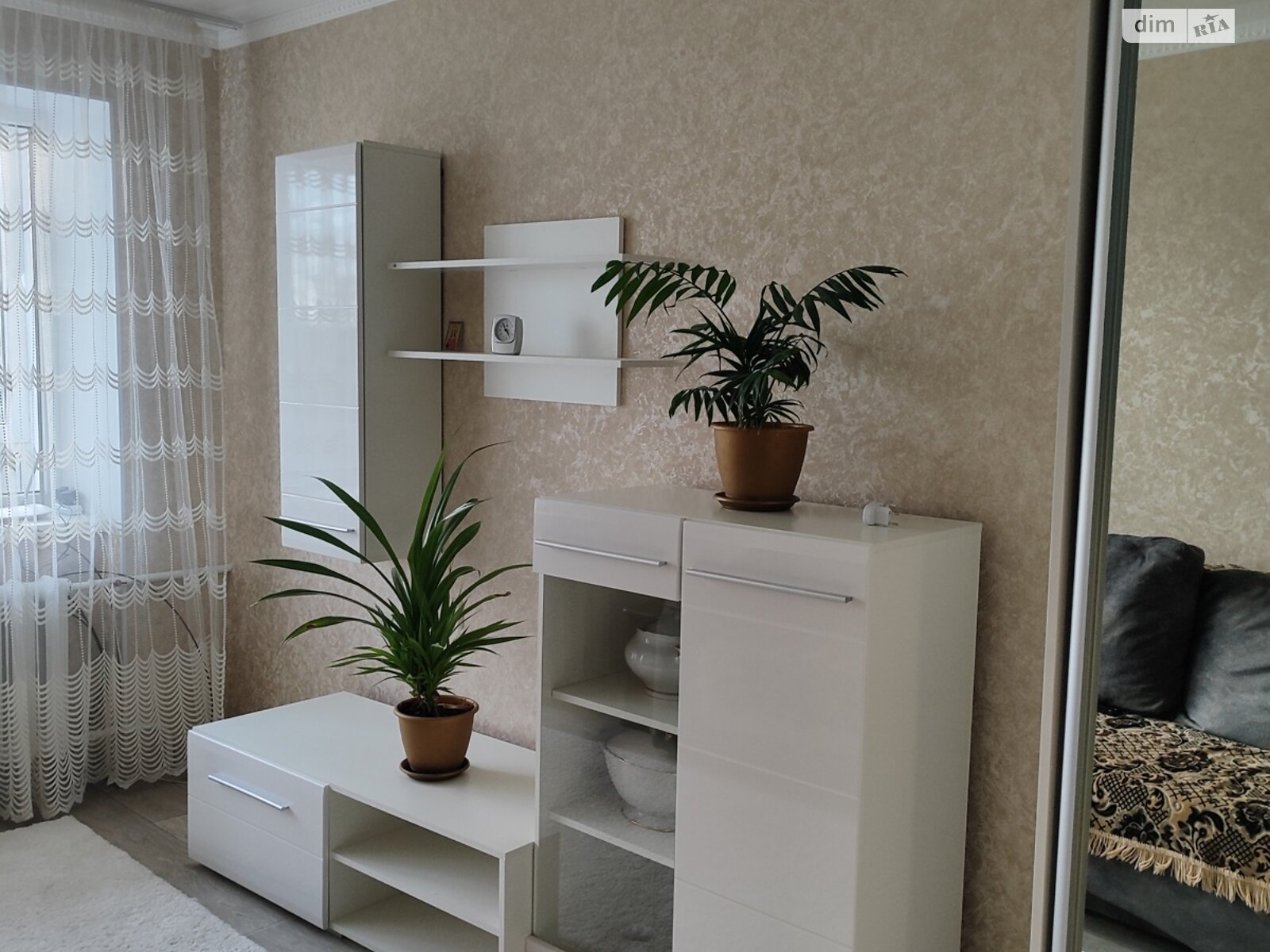 Продажа двухкомнатной квартиры в Одессе, на ул. Жемчужная, район Пересыпский фото 1 Продажа двухкомнатной квартиры в Одессе, на ул. Жемчужная, район Пересыпский фото 1