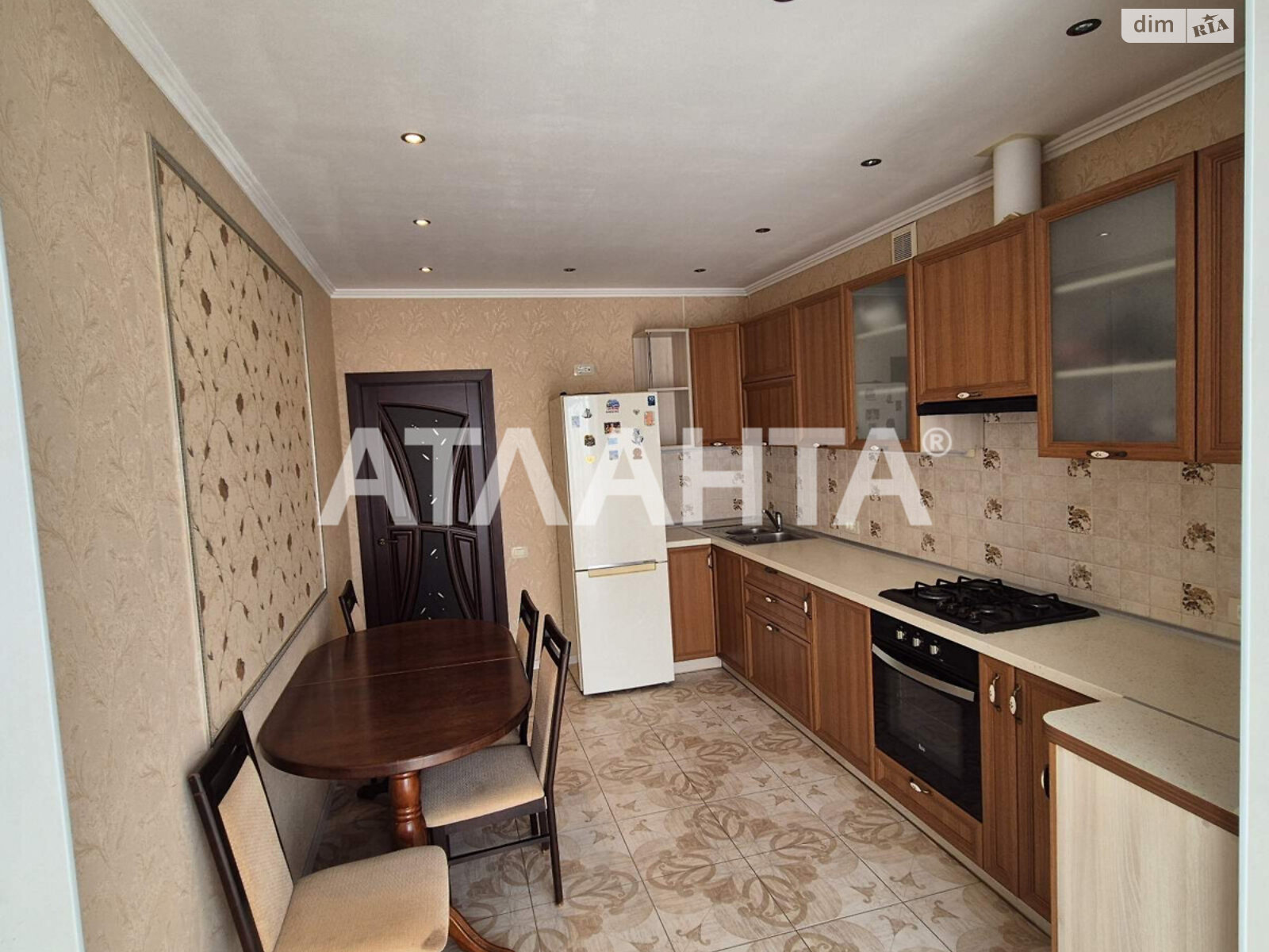 Продажа двухкомнатной квартиры в Одессе, на ул. Палия Семена, район Пересыпский фото 1 Продажа двухкомнатной квартиры в Одессе, на ул. Палия Семена, район Пересыпский фото 1