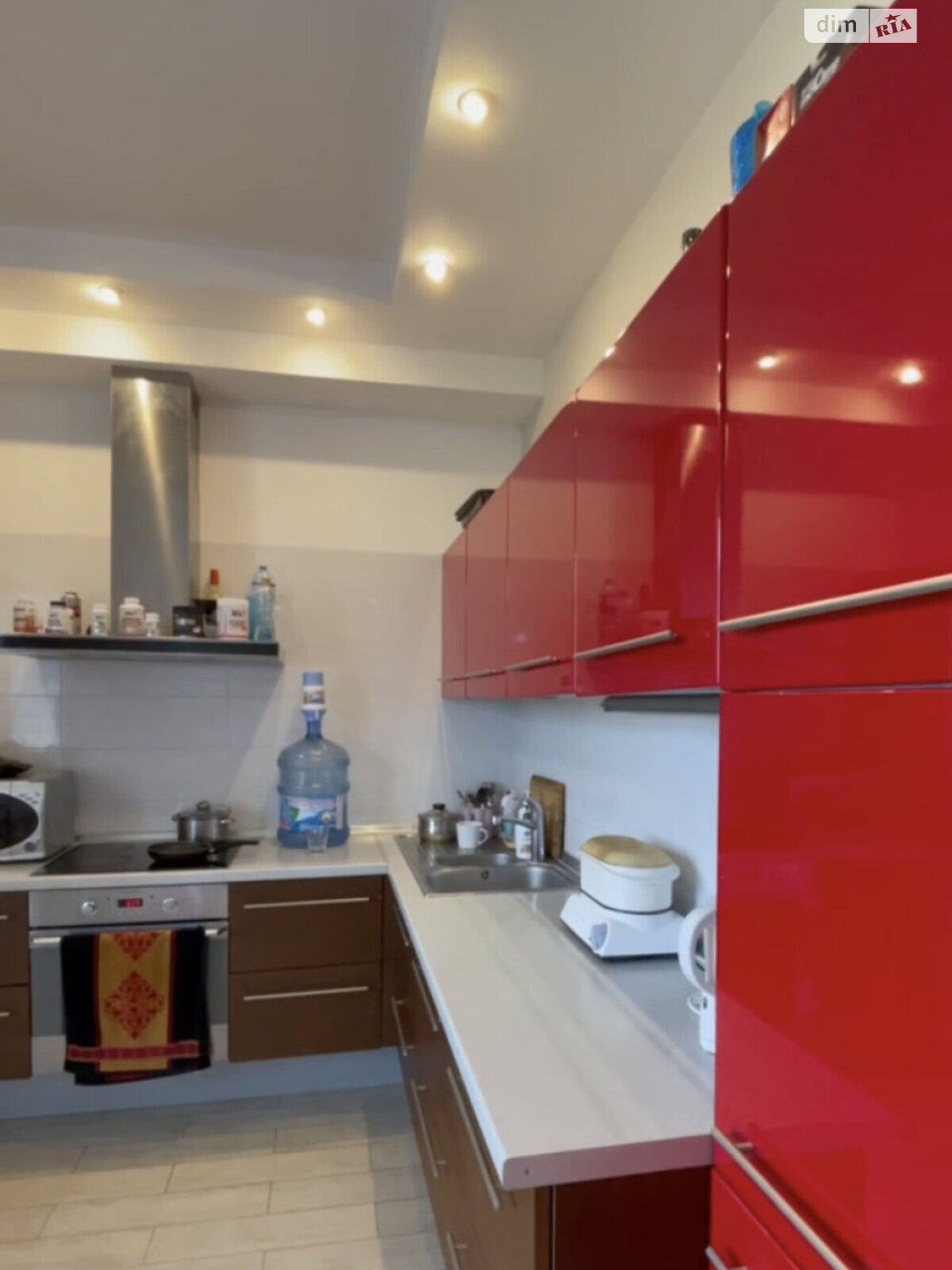 Продажа двухкомнатной квартиры в Одессе, на 4-я, район Пересыпский фото 1 Продажа двухкомнатной квартиры в Одессе, на 4-я, район Пересыпский фото 1