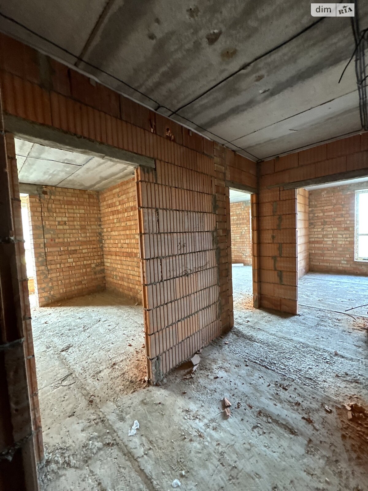 Продаж трикімнатної квартири в Одесі, на вул. Академіка Сахарова, район Пересипський фото 1