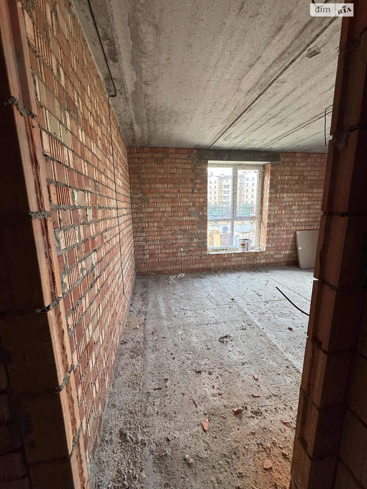 Продаж трикімнатної квартири в Одесі, на вул. Академіка Сахарова, район Пересипський фото 1