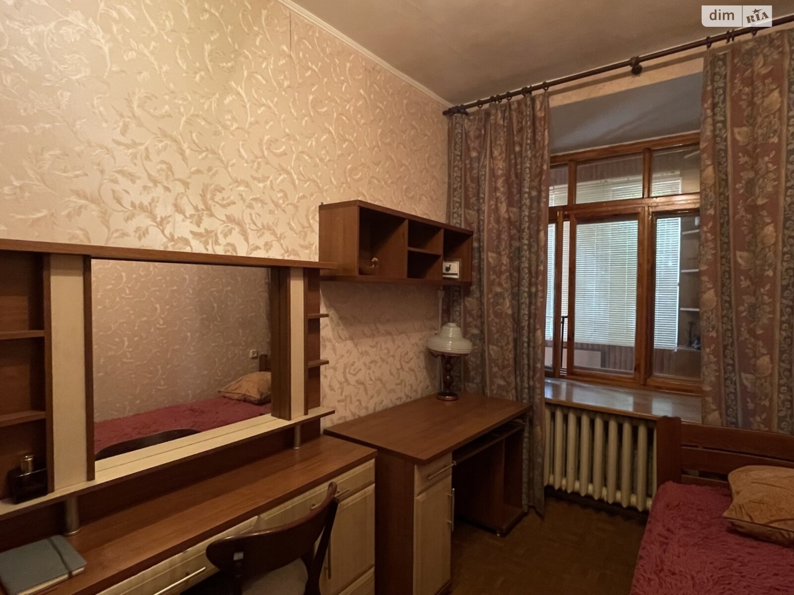 Продажа трехкомнатной квартиры в Одессе, на ул. Пироговская, фото 1 Продажа трехкомнатной квартиры в Одессе, на ул. Пироговская, фото 1