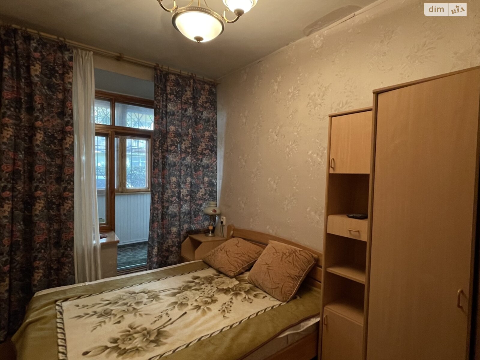 Продажа трехкомнатной квартиры в Одессе, на ул. Пироговская, фото 1 Продажа трехкомнатной квартиры в Одессе, на ул. Пироговская, фото 1