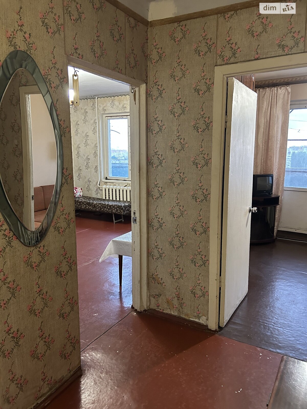 Продажа трехкомнатной квартиры в Одессе, на ул. 28-й Бригады, район Пересыпский фото 1 Продажа трехкомнатной квартиры в Одессе, на ул. 28-й Бригады, район Пересыпский фото 1