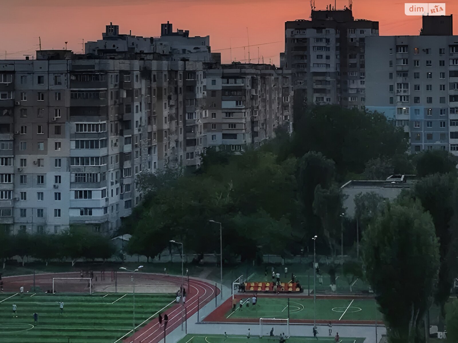 Продаж трикімнатної квартири в Одесі, на вул. Академіка Сахарова 42, район Містечко Котовського фото 1 Продаж трикімнатної квартири в Одесі, на вул. Академіка Сахарова 42, район Містечко Котовського фото 1