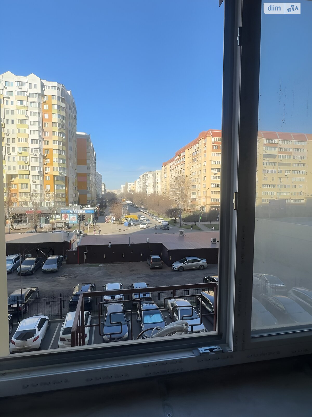 Продажа трехкомнатной квартиры в Одессе, на ул. Академика Сахарова 3Б, район Поселок Котовского фото 1 Продажа трехкомнатной квартиры в Одессе, на ул. Академика Сахарова 3Б, район Поселок Котовского фото 1