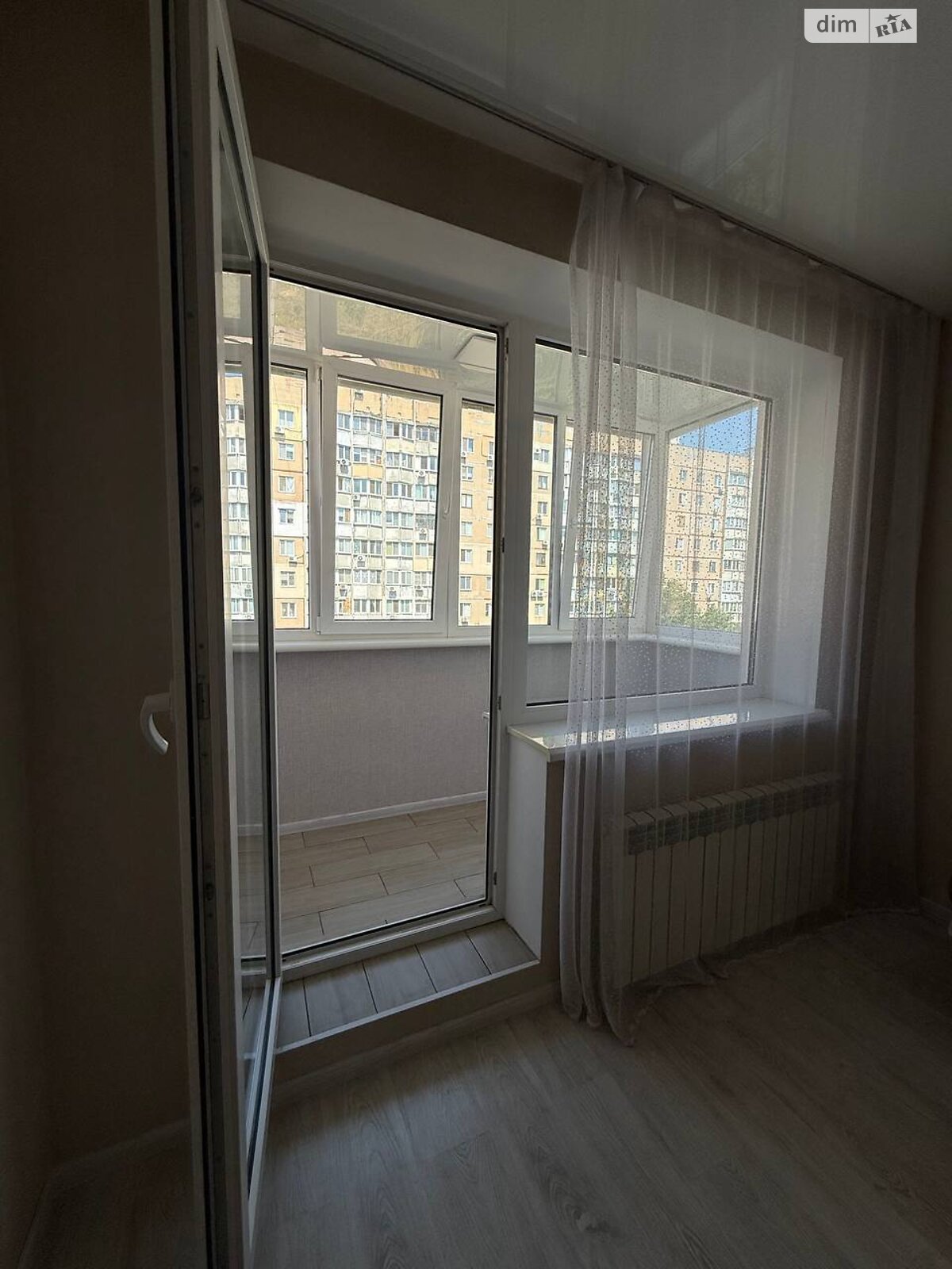 Продаж трикімнатної квартири в Одесі, на вул. Академіка Сахарова, район Містечко Котовського фото 1 Продаж трикімнатної квартири в Одесі, на вул. Академіка Сахарова, район Містечко Котовського фото 1