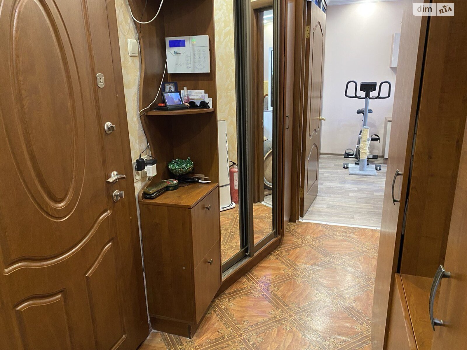 Продажа двухкомнатной квартиры в Одессе, на ул. Академика Заболотного, район Поселок Котовского фото 1 Продажа двухкомнатной квартиры в Одессе, на ул. Академика Заболотного, район Поселок Котовского фото 1