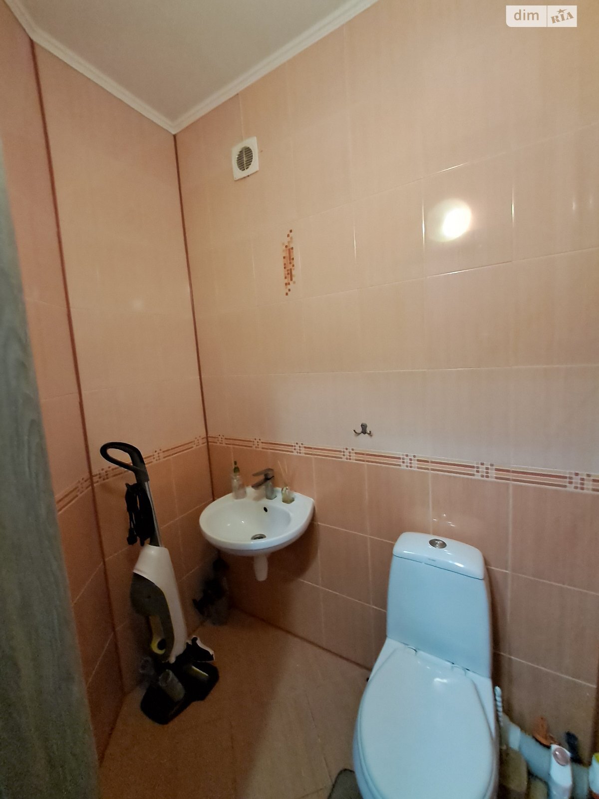 Продаж двокімнатної квартири в Одесі, на вул. Академіка Заболотного, район Містечко Котовського фото 1 Продаж двокімнатної квартири в Одесі, на вул. Академіка Заболотного, район Містечко Котовського фото 1