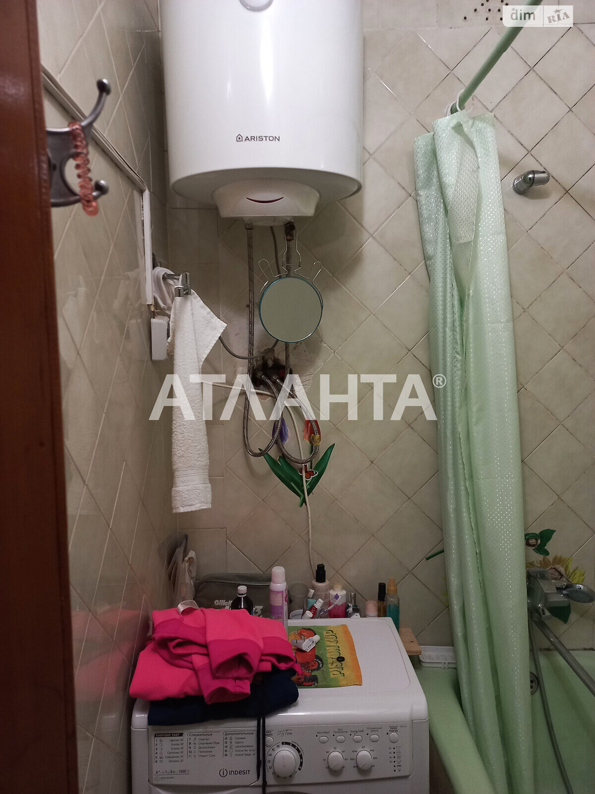 Продажа трехкомнатной квартиры в Одессе, на ул. Академика Заболотного, район Поселок Котовского фото 1 Продажа трехкомнатной квартиры в Одессе, на ул. Академика Заболотного, район Поселок Котовского фото 1