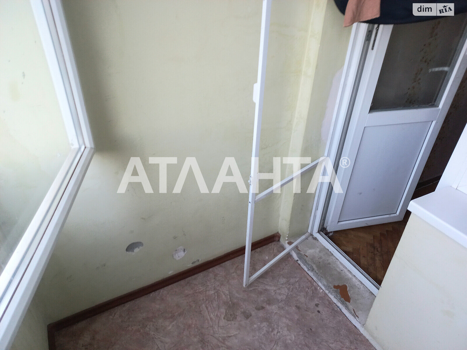 Продажа трехкомнатной квартиры в Одессе, на ул. Академика Заболотного, район Поселок Котовского фото 1 Продажа трехкомнатной квартиры в Одессе, на ул. Академика Заболотного, район Поселок Котовского фото 1