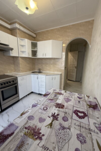 Продажа двухкомнатной квартиры в Одессе, на ул. Академика Заболотного, район Поселок Котовского фото 2 Продажа двухкомнатной квартиры в Одессе, на ул. Академика Заболотного, район Поселок Котовского фото 2