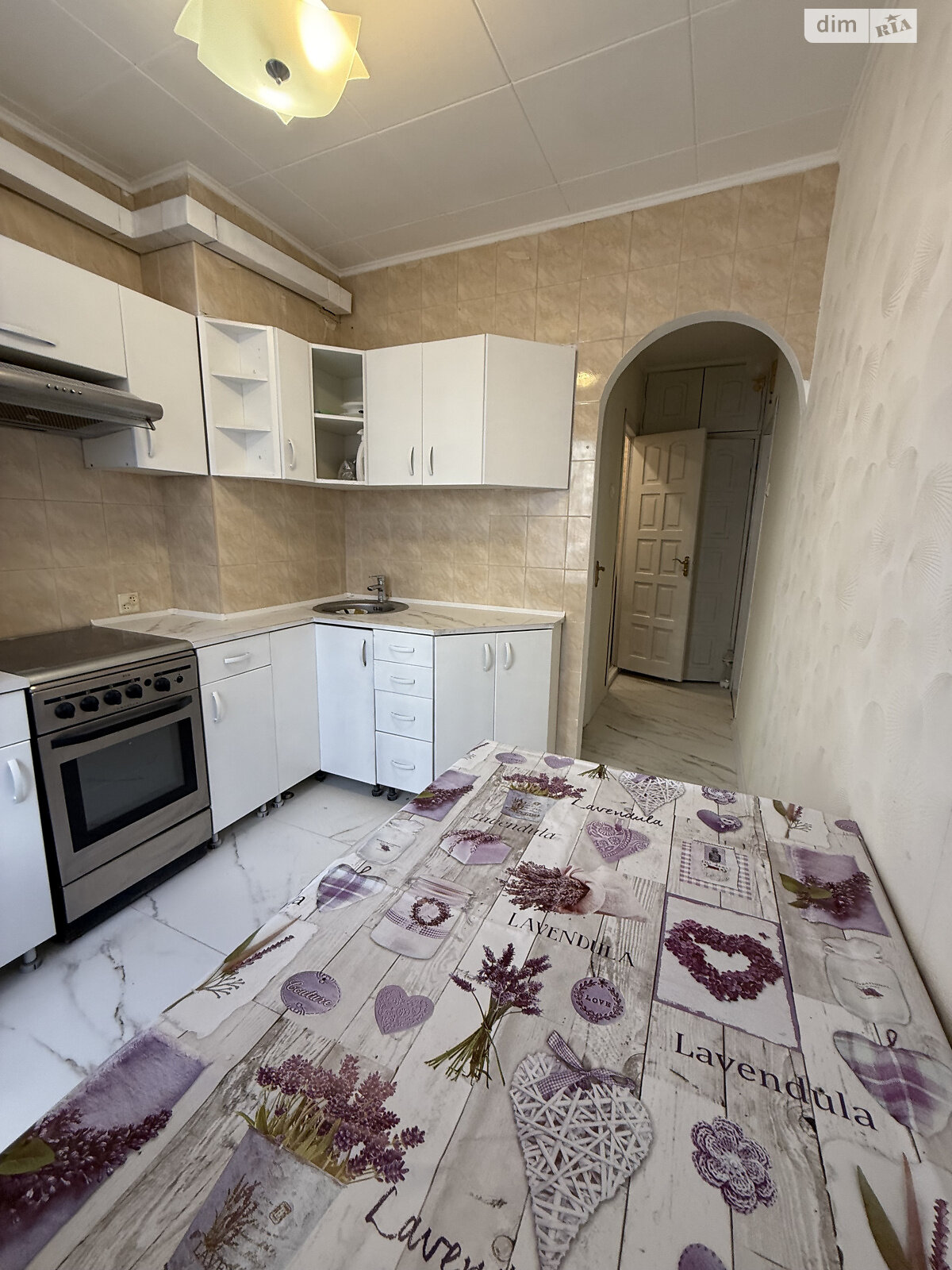 Продажа двухкомнатной квартиры в Одессе, на ул. Академика Заболотного, район Поселок Котовского фото 1 Продажа двухкомнатной квартиры в Одессе, на ул. Академика Заболотного, район Поселок Котовского фото 1