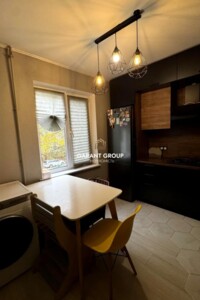 Продажа однокомнатной квартиры в Одессе, на ул. Академика Заболотного, район Поселок Котовского фото 2 Продажа однокомнатной квартиры в Одессе, на ул. Академика Заболотного, район Поселок Котовского фото 2