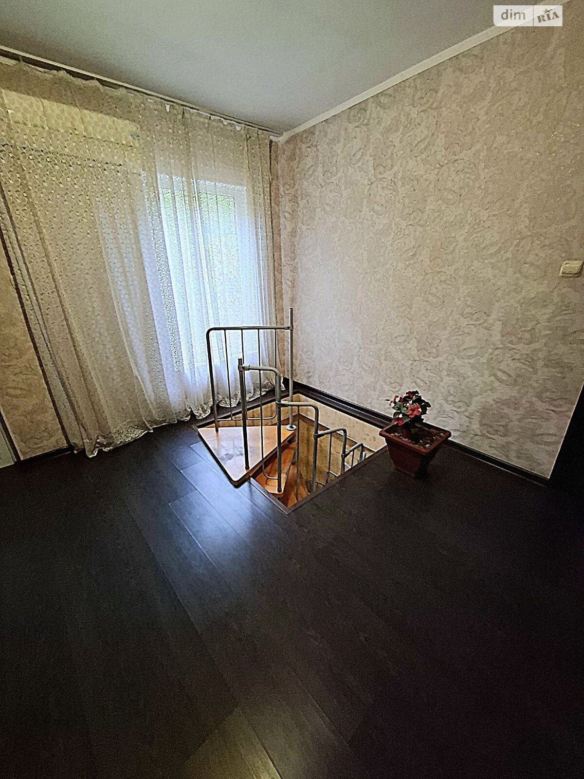 Продажа четырехкомнатной квартиры в Одессе, на дор. Балтская, район Поселок Котовского фото 1 Продажа четырехкомнатной квартиры в Одессе, на дор. Балтская, район Поселок Котовского фото 1