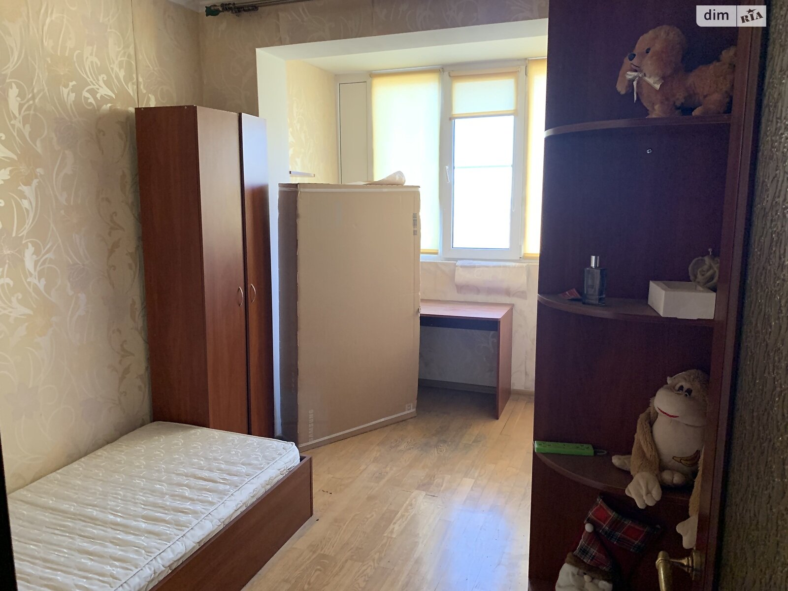 Продажа трехкомнатной квартиры в Одессе, на просп. Князя Владимира Великого, район Поселок Котовского фото 1 Продажа трехкомнатной квартиры в Одессе, на просп. Князя Владимира Великого, район Поселок Котовского фото 1
