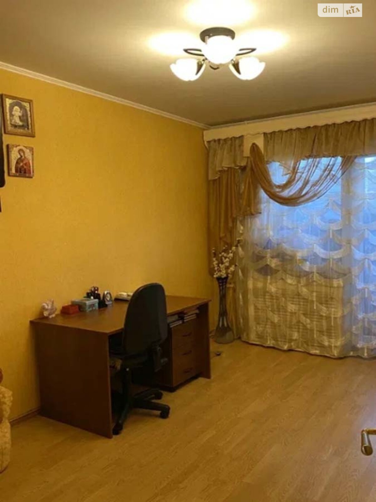Продажа четырехкомнатной квартиры в Одессе, на просп. Князя Владимира Великого 126, район Поселок Котовского фото 1 Продажа четырехкомнатной квартиры в Одессе, на просп. Князя Владимира Великого 126, район Поселок Котовского фото 1