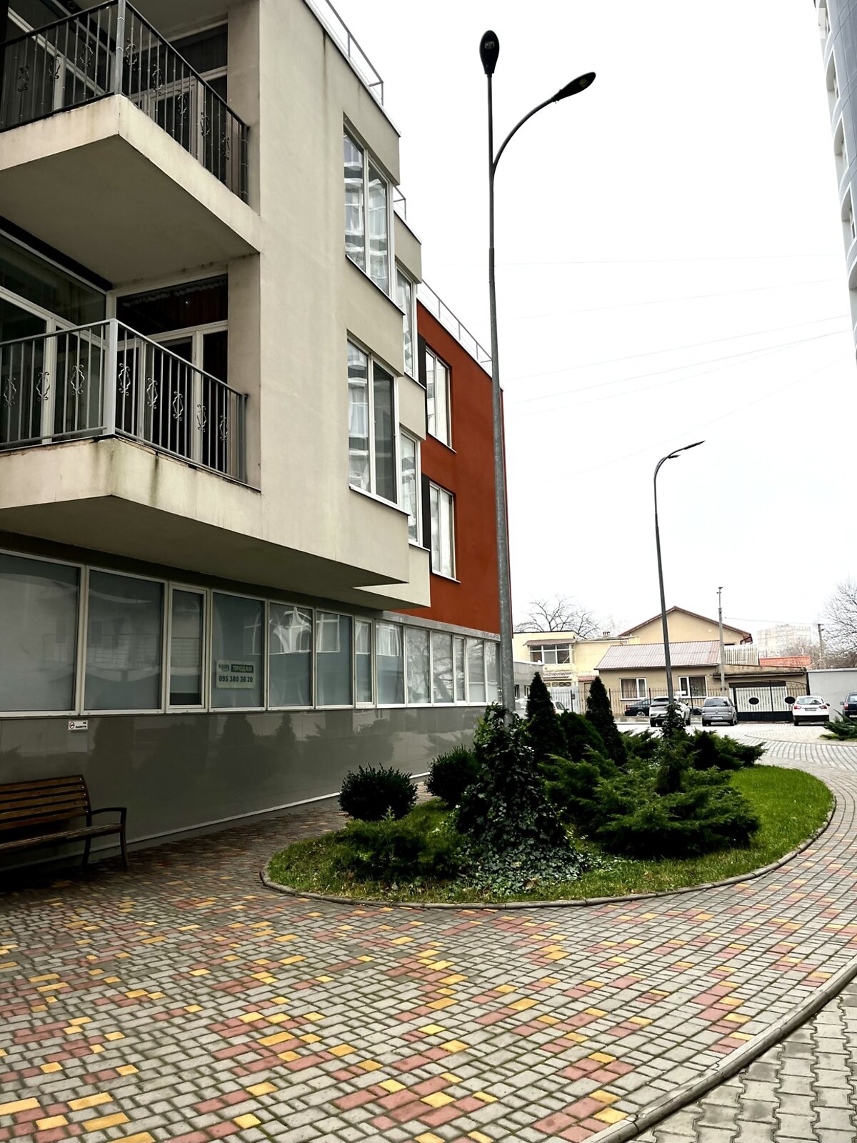 Продаж трикімнатної квартири в Одесі, на вул. Героїв оборони Одеси, район Містечко Котовського фото 1 Продаж трикімнатної квартири в Одесі, на вул. Героїв оборони Одеси, район Містечко Котовського фото 1