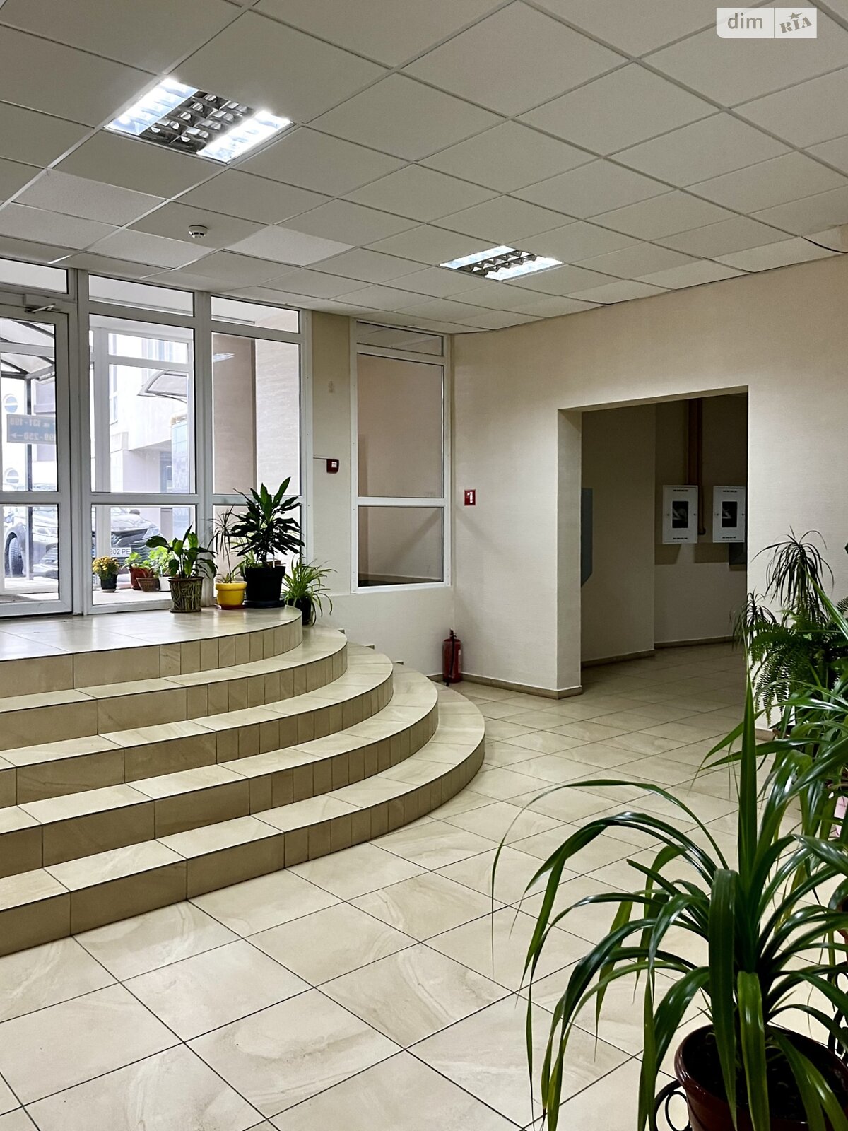 Продаж трикімнатної квартири в Одесі, на вул. Героїв оборони Одеси, район Містечко Котовського фото 1 Продаж трикімнатної квартири в Одесі, на вул. Героїв оборони Одеси, район Містечко Котовського фото 1