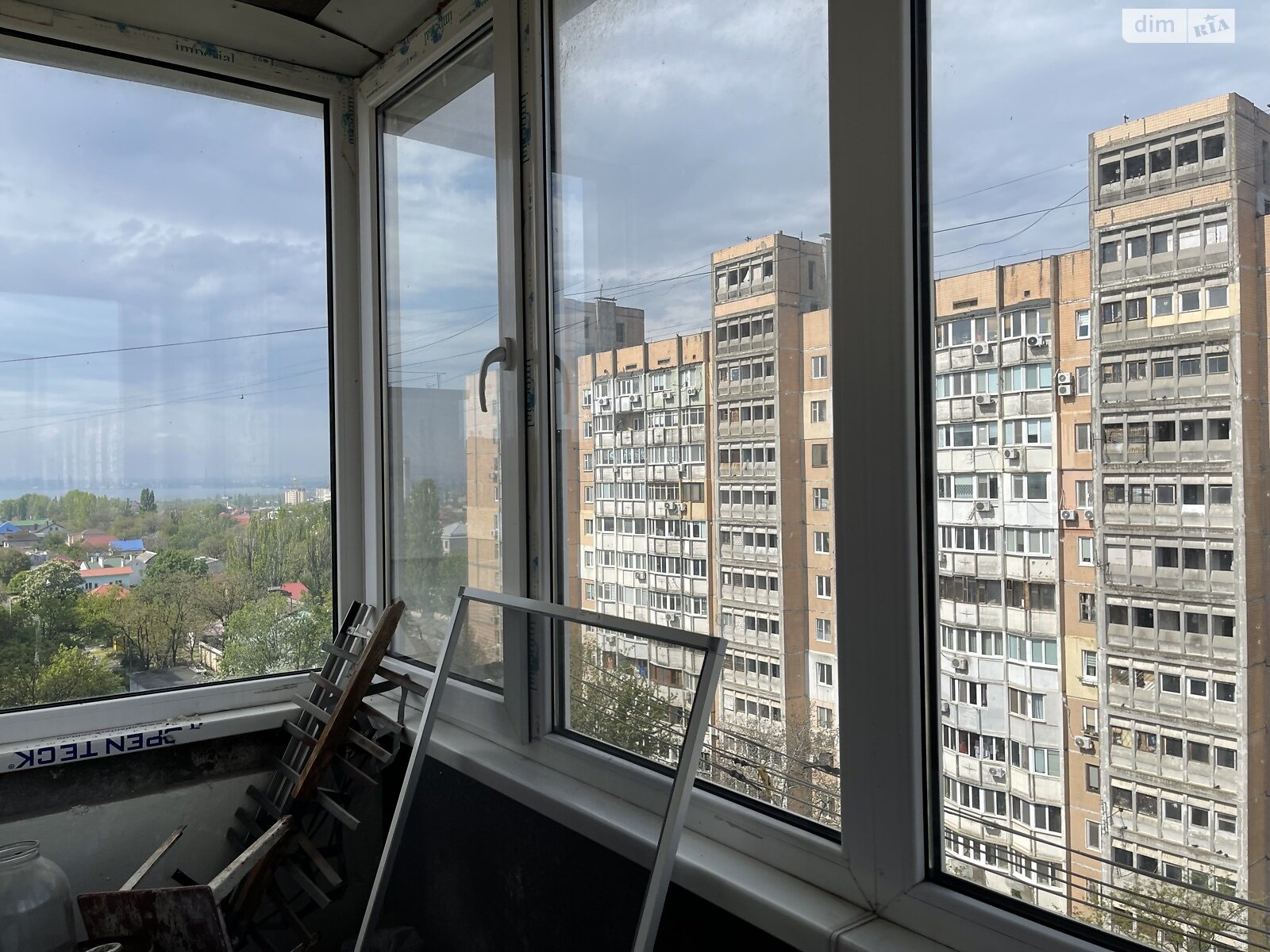 Продаж двокімнатної квартири в Одесі, на вул. Героїв оборони Одеси, район Пересипський фото 1 Продаж двокімнатної квартири в Одесі, на вул. Героїв оборони Одеси, район Пересипський фото 1