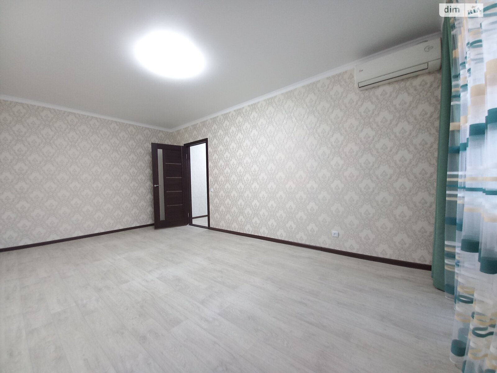Продажа двухкомнатной квартиры в Одессе, на ул. Академика Заболотного 52, район Поселок Котовского фото 1