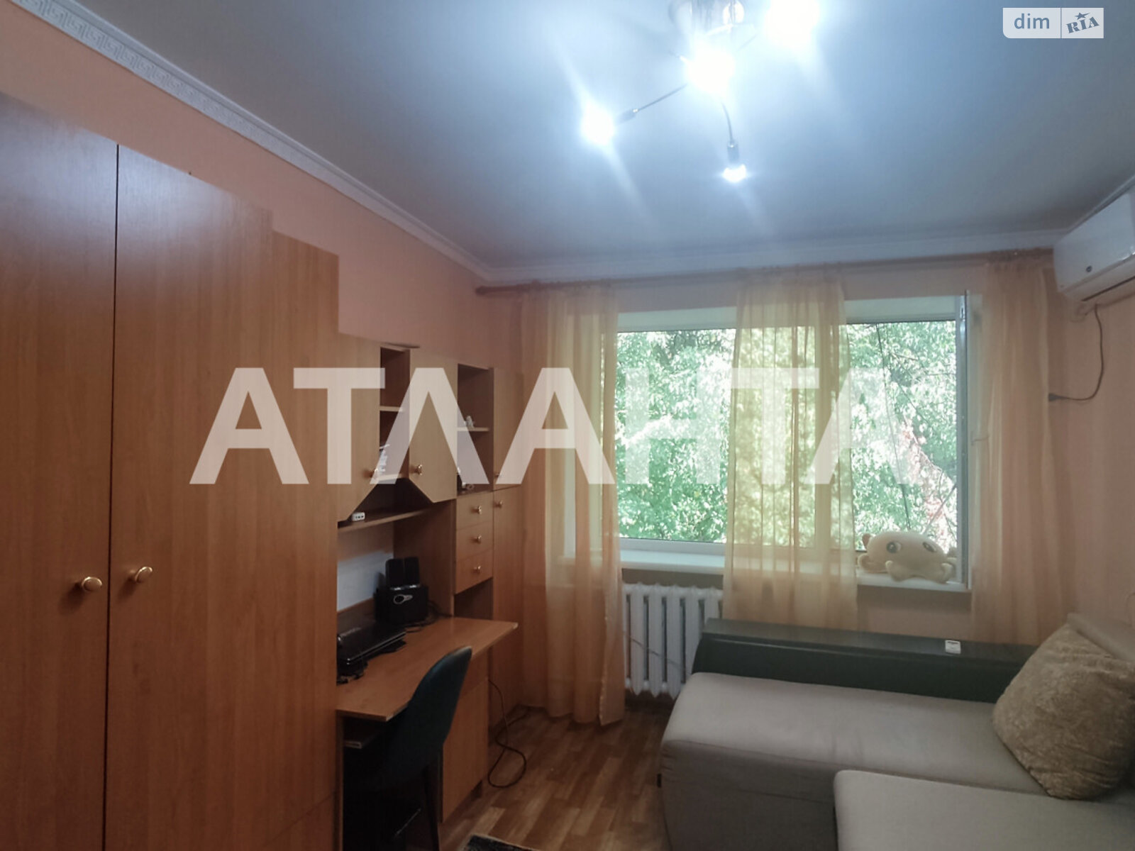 Продажа двухкомнатной квартиры в Одессе, на ул. Капитана Кузнецова, район Поселок Котовского фото 1 Продажа двухкомнатной квартиры в Одессе, на ул. Капитана Кузнецова, район Поселок Котовского фото 1