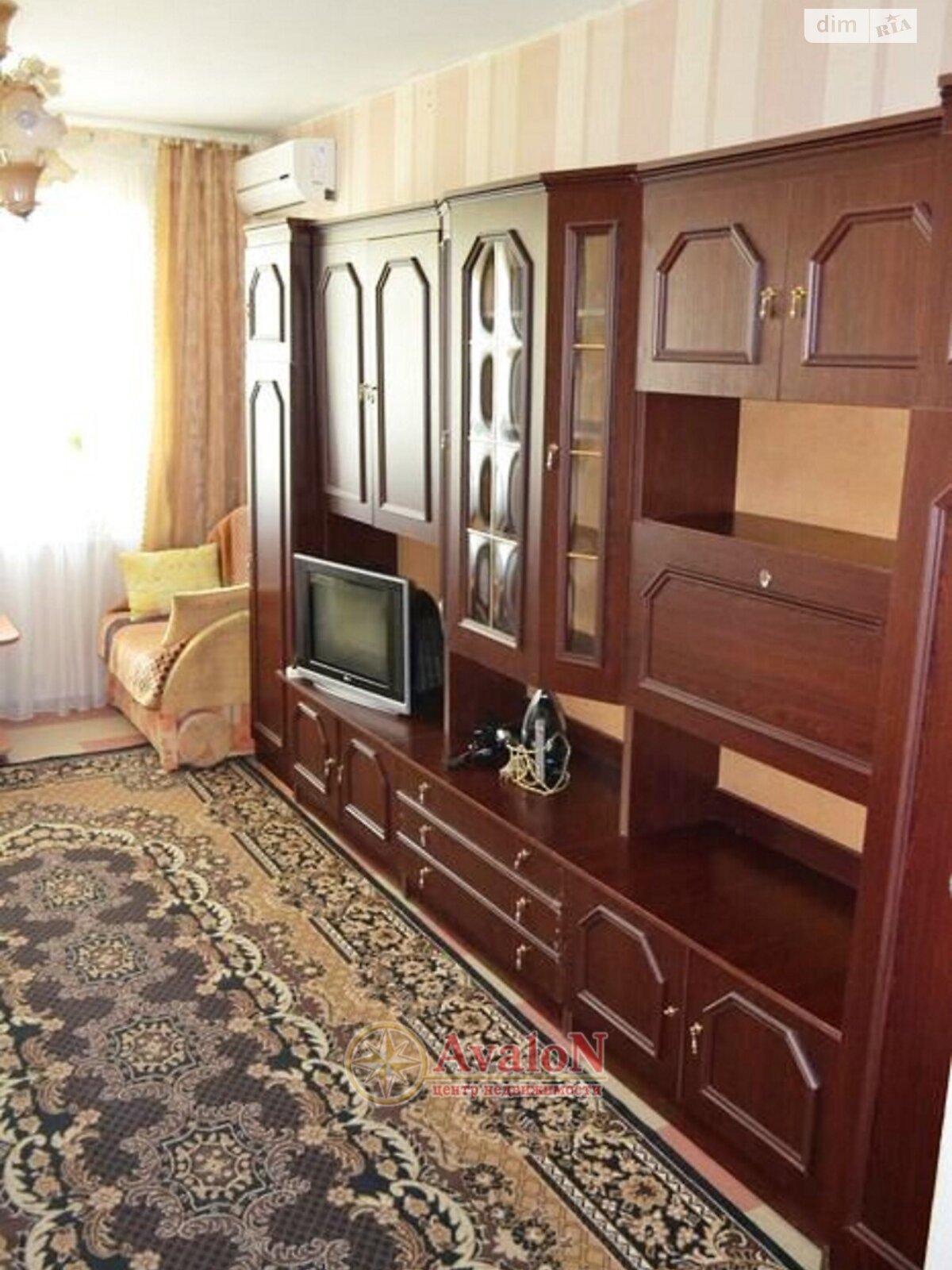 Продаж трикімнатної квартири в Одесі, на просп. Князя Володимира Великого 99, район Містечко Котовського фото 1 Продаж трикімнатної квартири в Одесі, на просп. Князя Володимира Великого 99, район Містечко Котовського фото 1