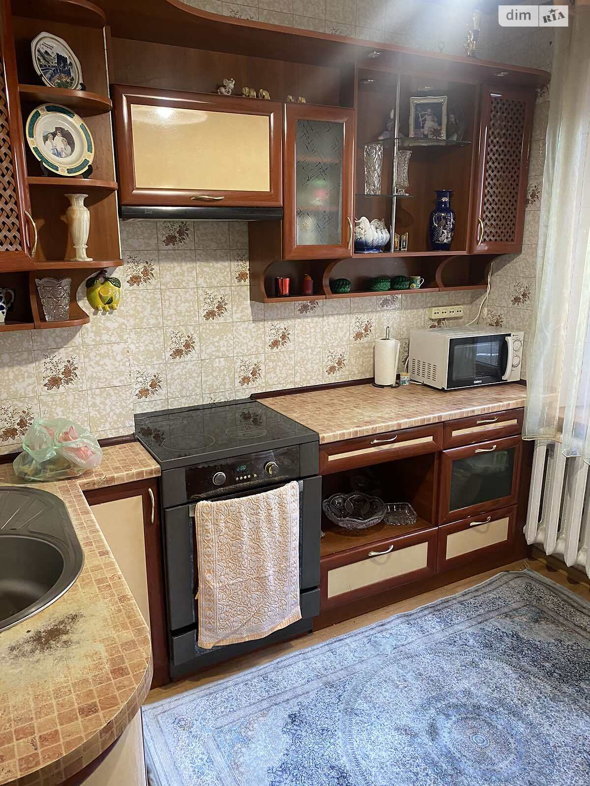 Продажа трехкомнатной квартиры в Одессе, на просп. Князя Владимира Великого, район Поселок Котовского фото 1 Продажа трехкомнатной квартиры в Одессе, на просп. Князя Владимира Великого, район Поселок Котовского фото 1