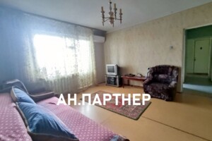 Продаж трикімнатної квартири в Одесі, на просп. Князя Володимира Великого 122, район Містечко Котовського фото 2