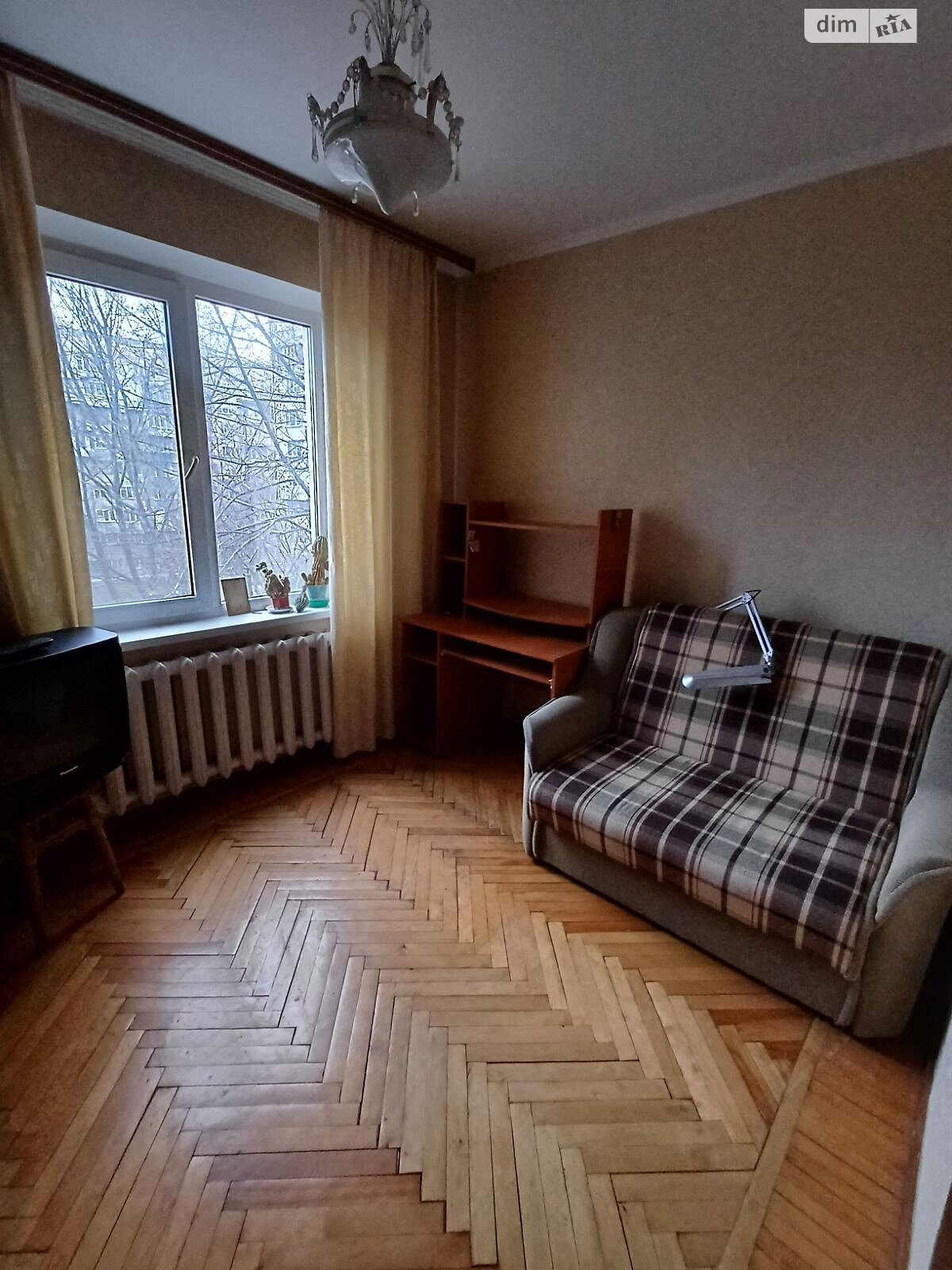 Продажа трехкомнатной квартиры в Одессе, на просп. Князя Владимира Великого, район Поселок Котовского фото 1 Продажа трехкомнатной квартиры в Одессе, на просп. Князя Владимира Великого, район Поселок Котовского фото 1