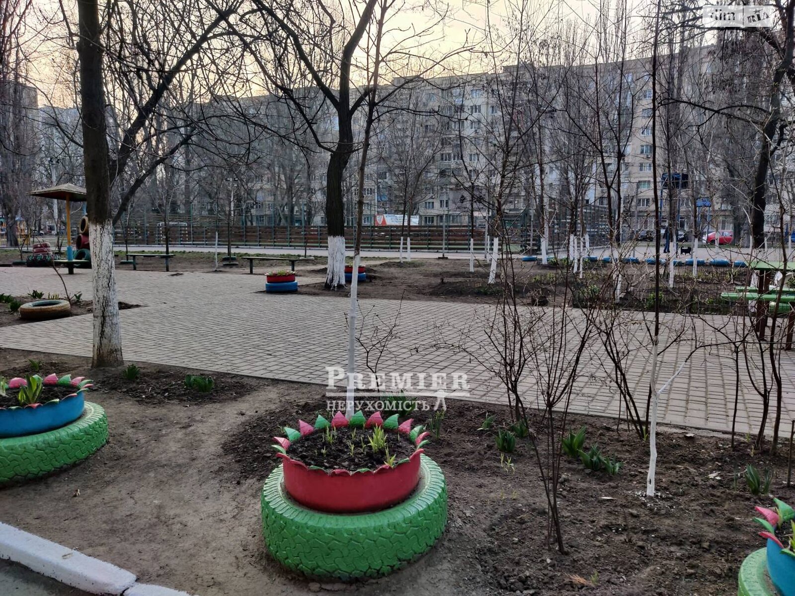Продажа двухкомнатной квартиры в Одессе, на просп. Князя Владимира Великого, район Поселок Котовского фото 1 Продажа двухкомнатной квартиры в Одессе, на просп. Князя Владимира Великого, район Поселок Котовского фото 1