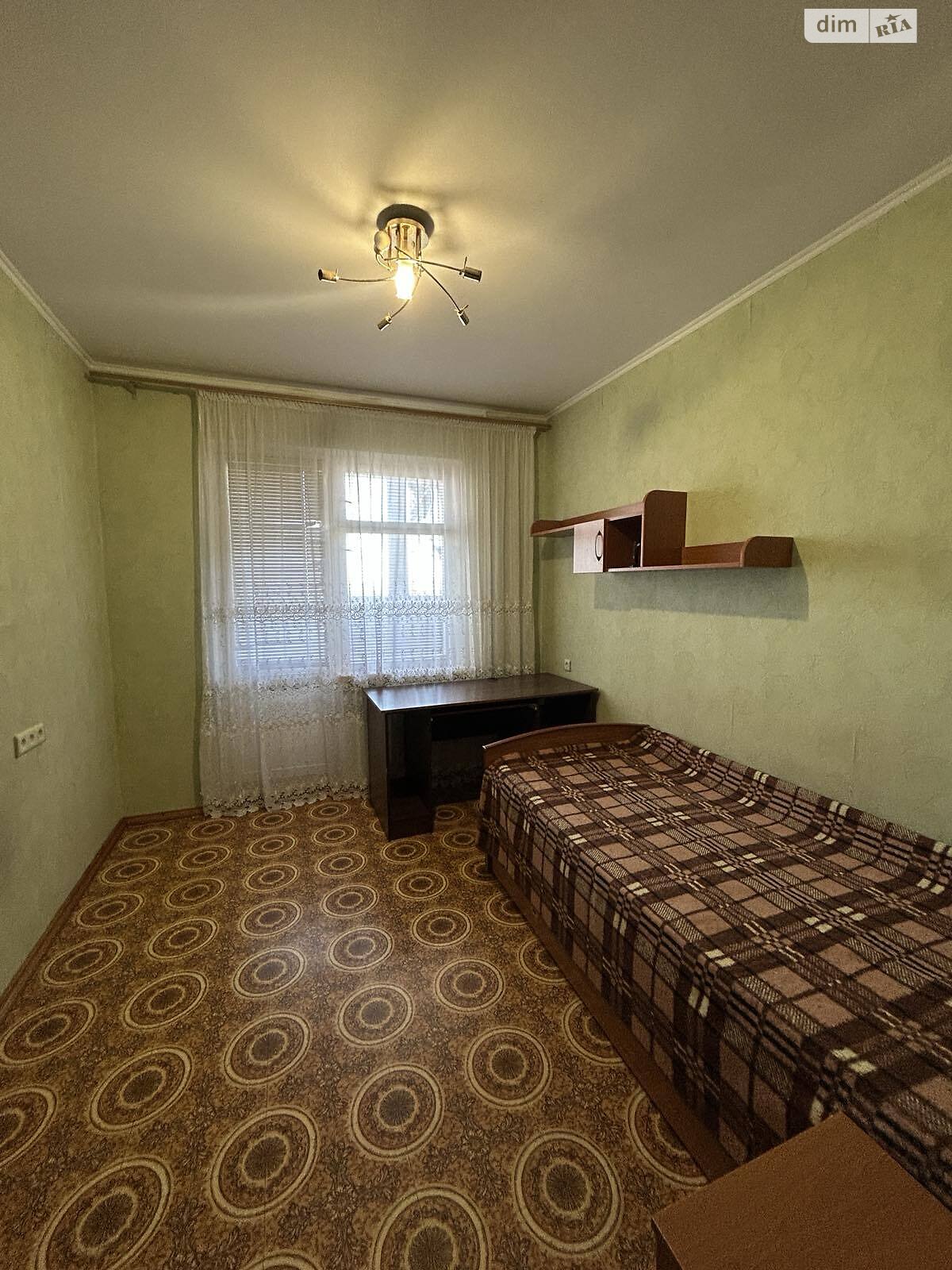 Продажа трехкомнатной квартиры в Одессе, на просп. Князя Владимира Великого 129, кв. 80, район Поселок Котовского фото 1 Продажа трехкомнатной квартиры в Одессе, на просп. Князя Владимира Великого 129, кв. 80, район Поселок Котовского фото 1