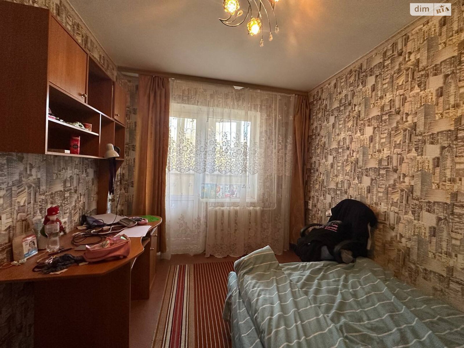 Продажа трехкомнатной квартиры в Одессе, на просп. Князя Владимира Великого 104, район Поселок Котовского фото 1 Продажа трехкомнатной квартиры в Одессе, на просп. Князя Владимира Великого 104, район Поселок Котовского фото 1