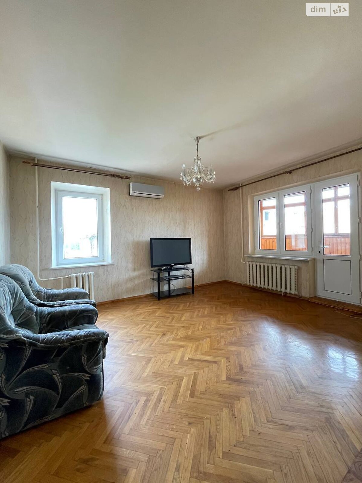 Продаж чотирикімнатної квартири в Одесі, на вул. Кримська, район Містечко Котовського фото 1 Продаж чотирикімнатної квартири в Одесі, на вул. Кримська, район Містечко Котовського фото 1