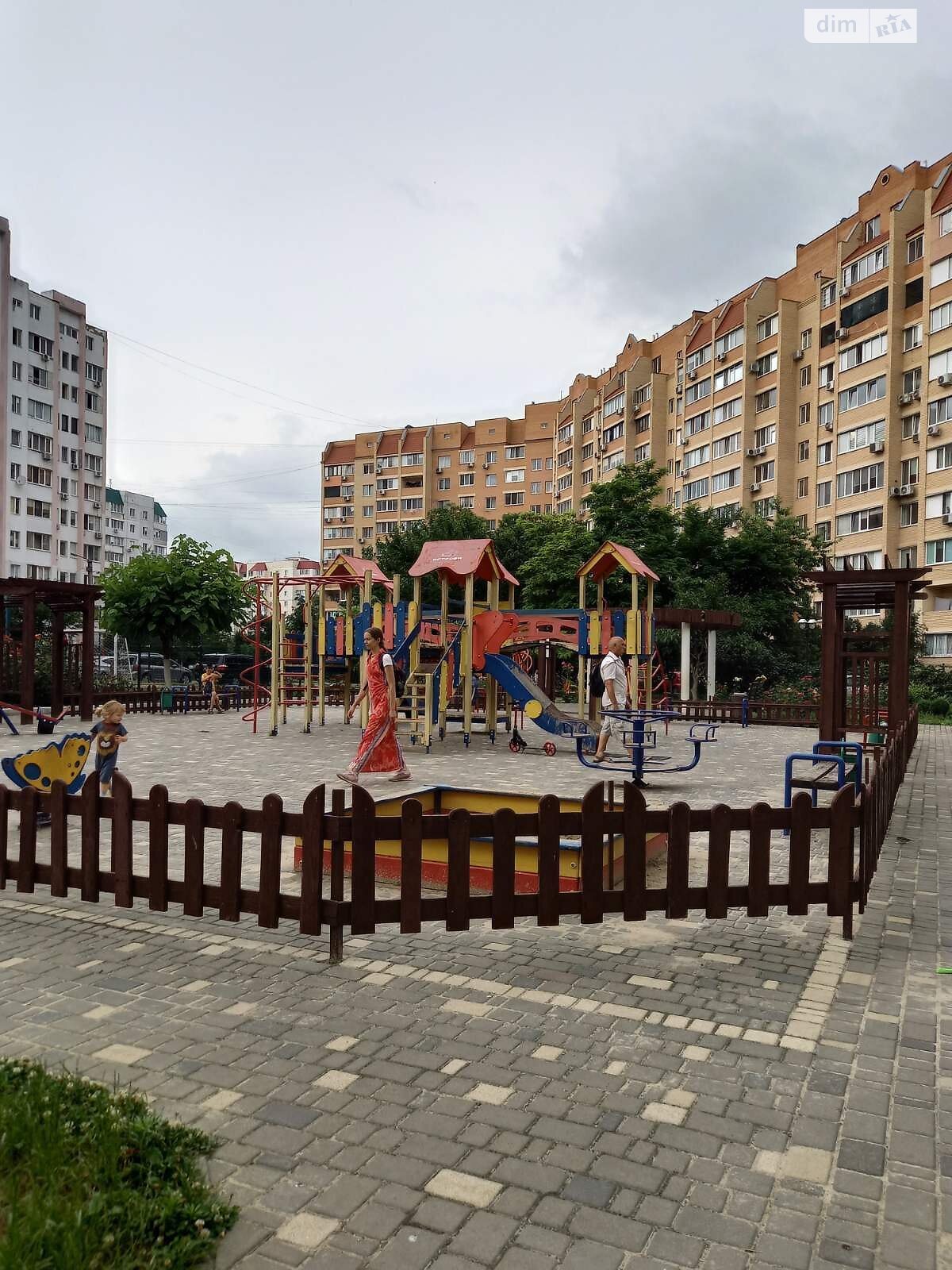 Продаж трикімнатної квартири в Одесі, на вул. Марсельська 56, район Містечко Котовського фото 1 Продаж трикімнатної квартири в Одесі, на вул. Марсельська 56, район Містечко Котовського фото 1