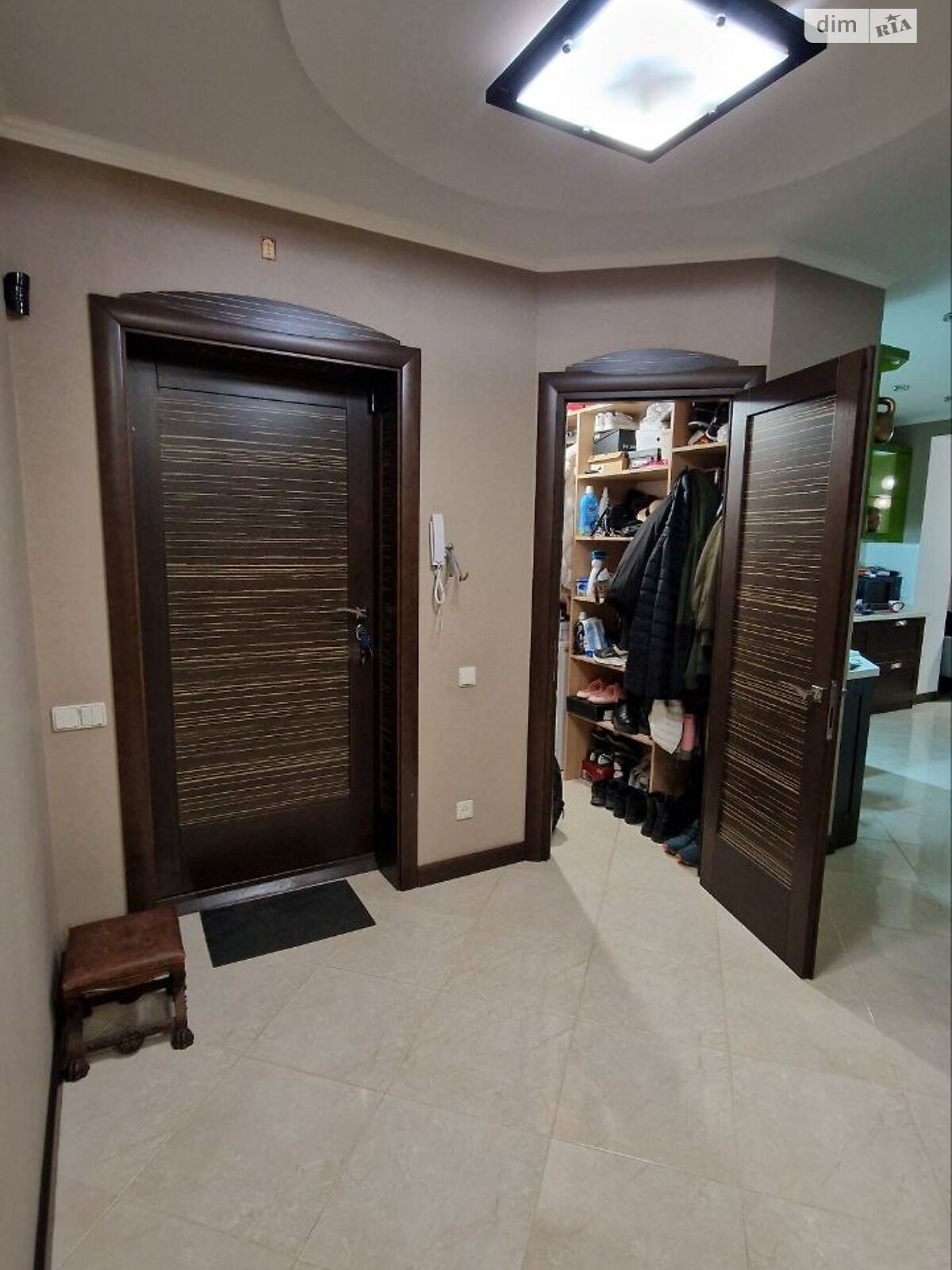 Продаж трикімнатної квартири в Одесі, на вул. Марсельська 52, район Містечко Котовського фото 1