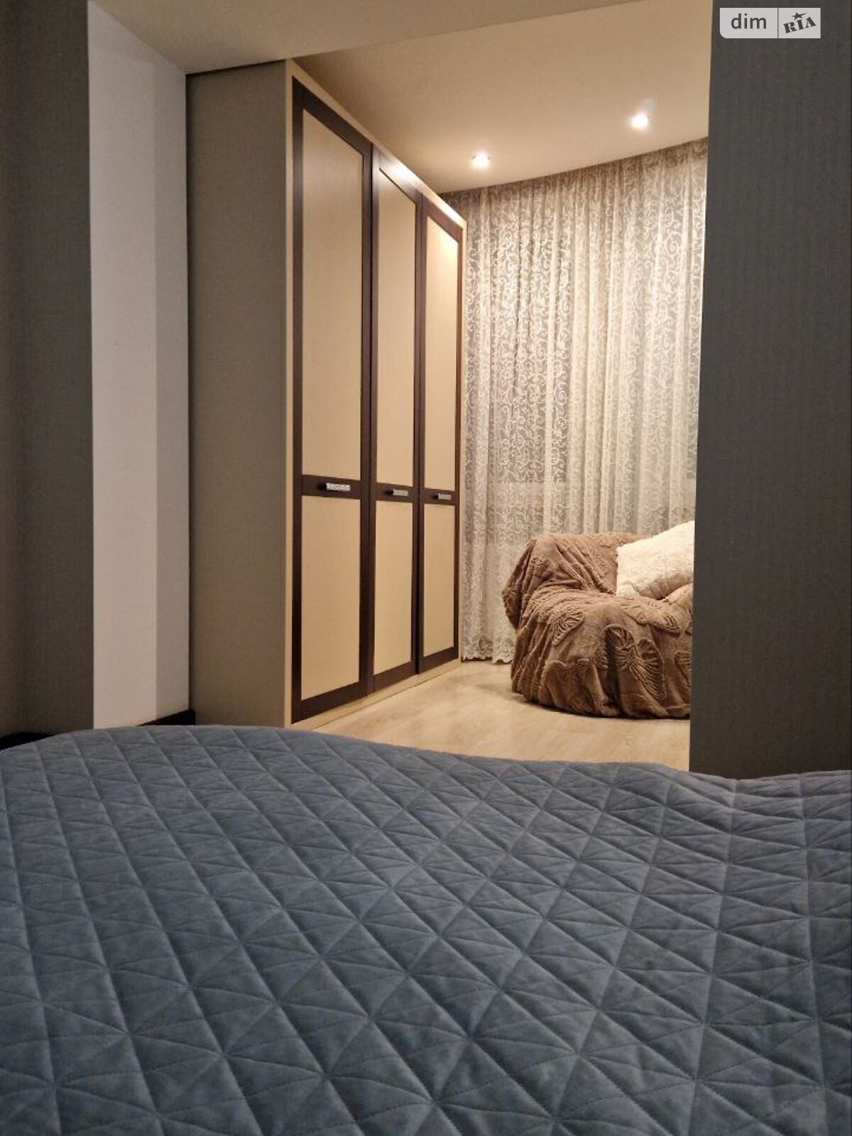 Продаж трикімнатної квартири в Одесі, на вул. Марсельська 52, район Містечко Котовського фото 1