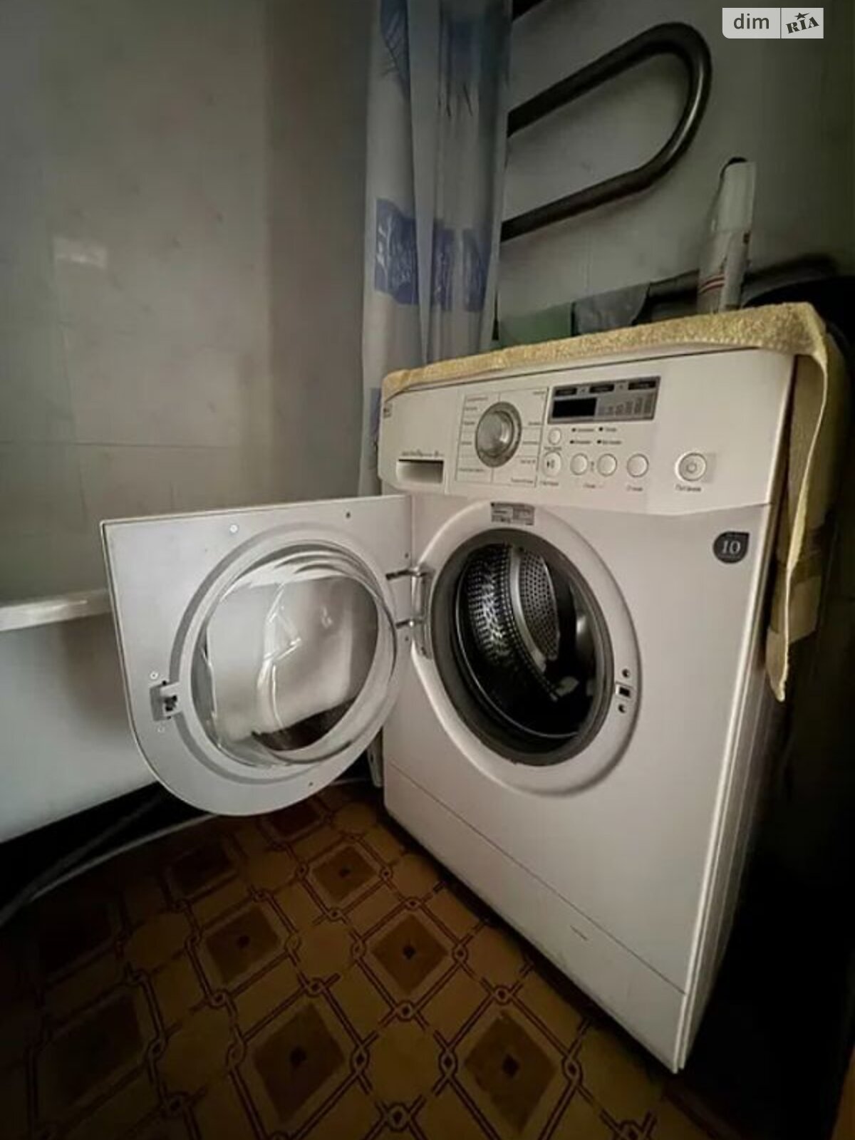 Продажа трехкомнатной квартиры в Одессе, на ул. Палия Семена, район Поселок Котовского фото 1 Продажа трехкомнатной квартиры в Одессе, на ул. Палия Семена, район Поселок Котовского фото 1