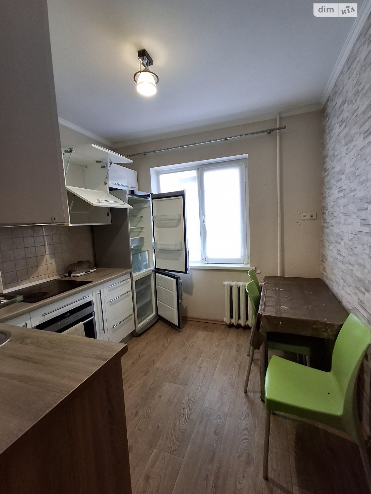 Продаж трикімнатної квартири в Одесі, на вул. Палія Семена, район Містечко Котовського фото 1 Продаж трикімнатної квартири в Одесі, на вул. Палія Семена, район Містечко Котовського фото 1