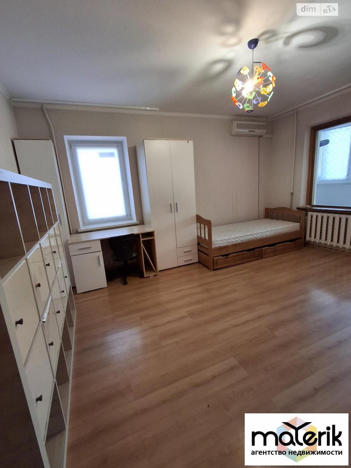Продаж трикімнатної квартири в Одесі, на вул. Палія Семена, район Містечко Котовського фото 1 Продаж трикімнатної квартири в Одесі, на вул. Палія Семена, район Містечко Котовського фото 1