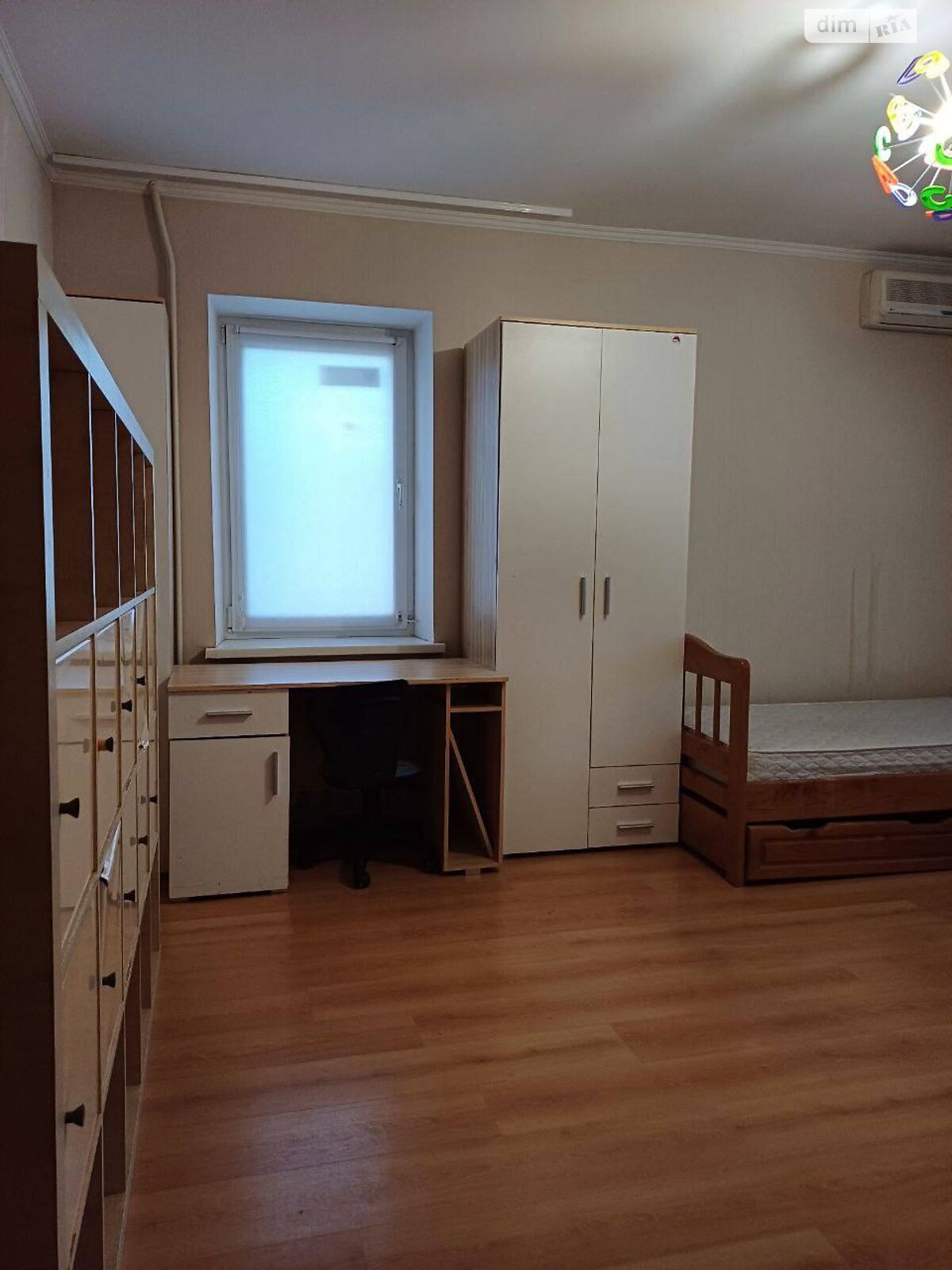 Продажа трехкомнатной квартиры в Одессе, на ул. Палия Семена 96, район Поселок Котовского фото 1 Продажа трехкомнатной квартиры в Одессе, на ул. Палия Семена 96, район Поселок Котовского фото 1