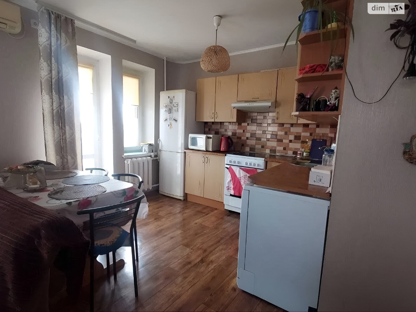 Продаж трикімнатної квартири в Одесі, на вул. Палія Семена 107, район Містечко Котовського фото 1 Продаж трикімнатної квартири в Одесі, на вул. Палія Семена 107, район Містечко Котовського фото 1